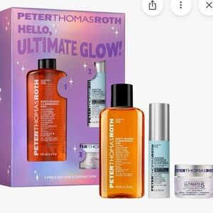 BNIB WOMENS Peter Thomas Roth 3-piece Ultimate Glow Skincare Kit